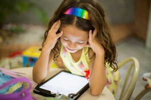 Apple or Kindle